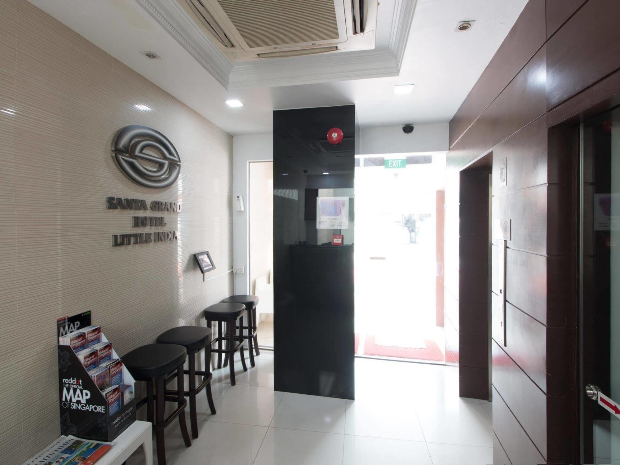 Santa Grand Little India 3*
