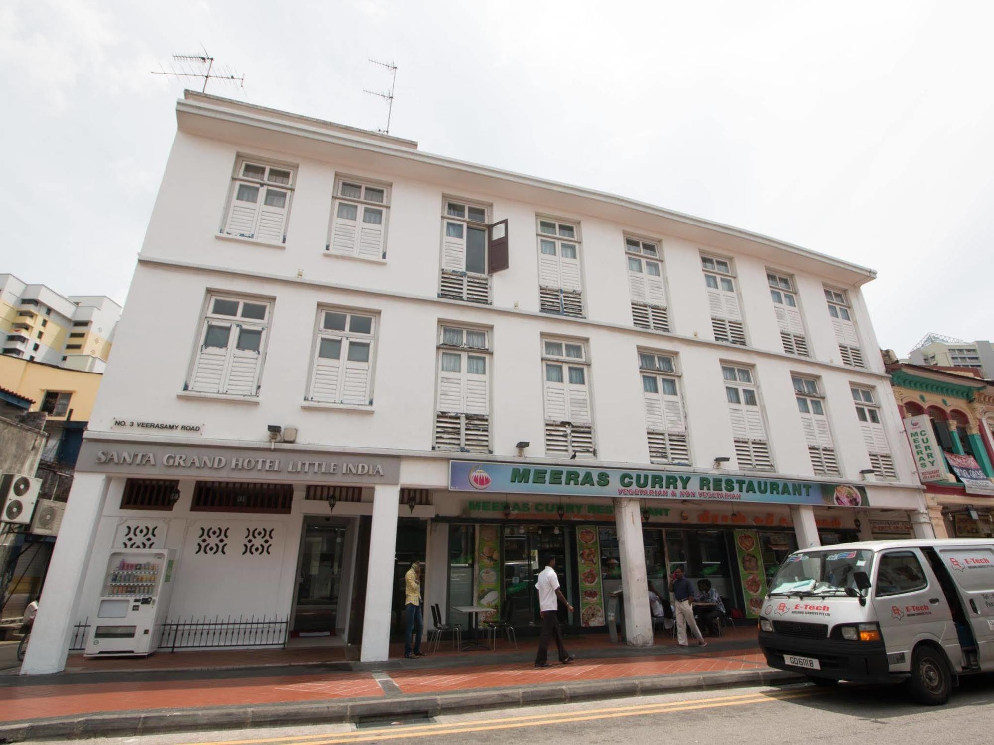 Santa Grand Little India