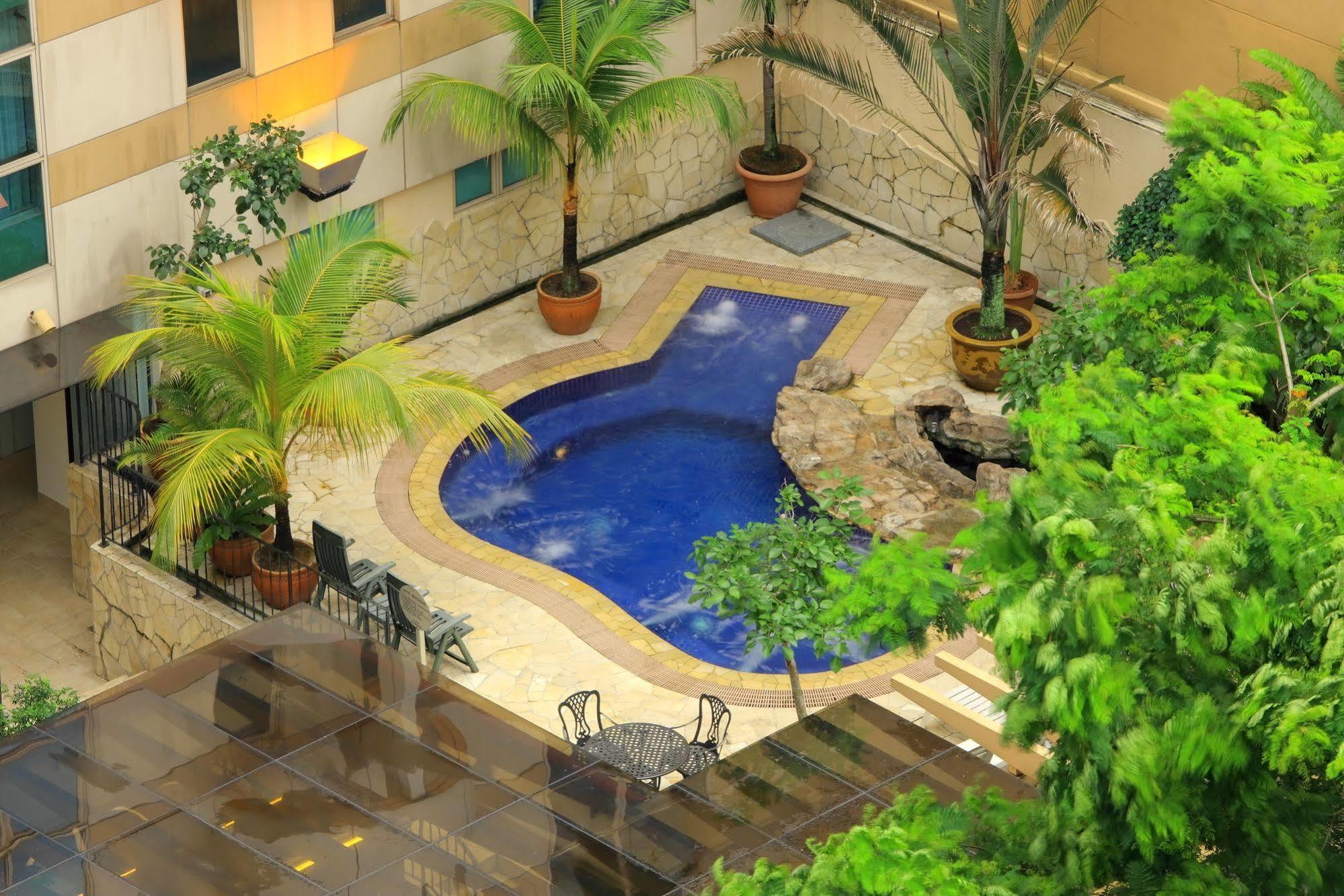 Bencoolen Hotel 3*