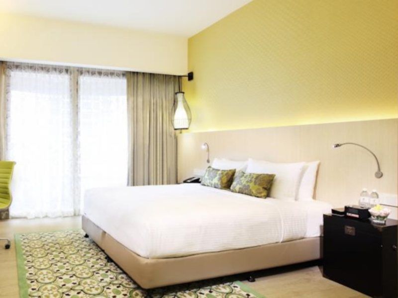 Hotel Village Katong By Far East Hospitality 4*