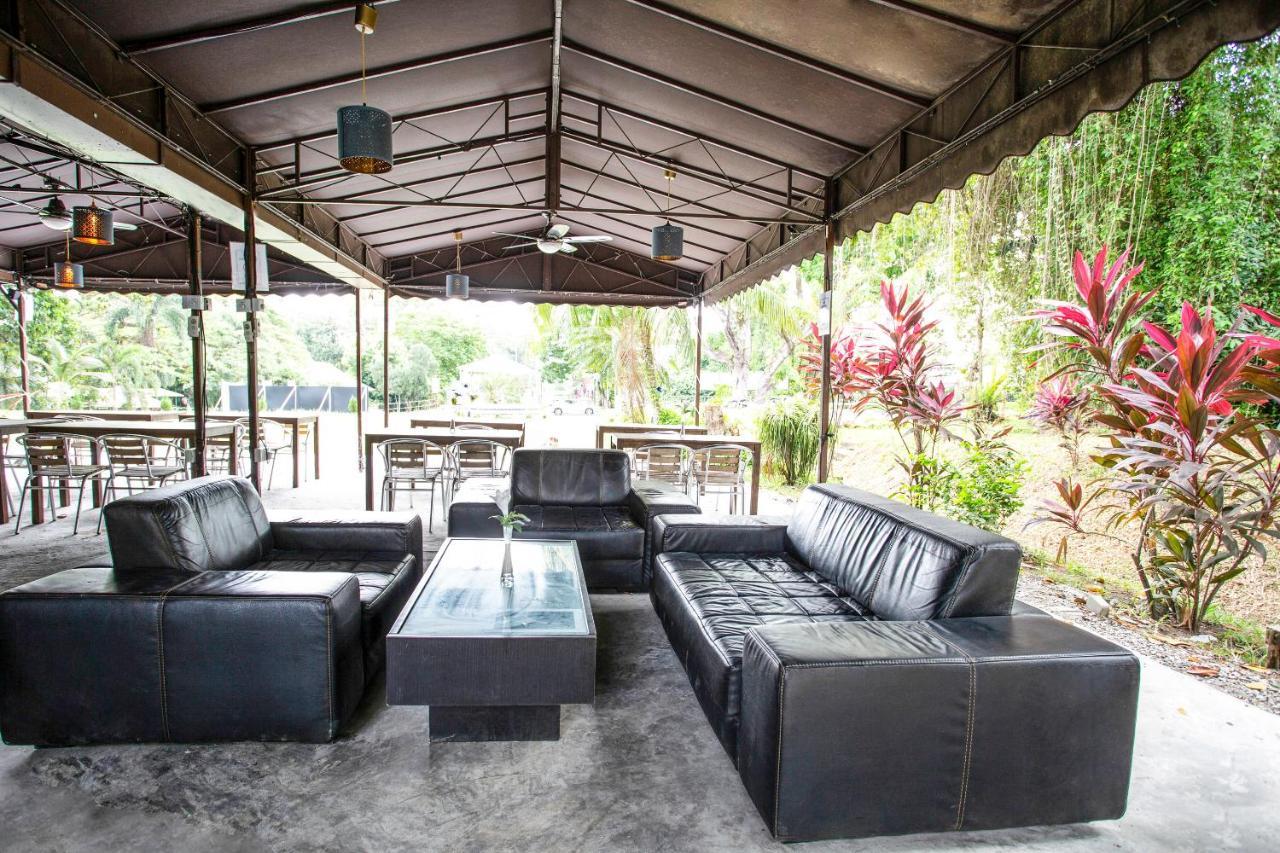 Oyo 104 Pegasus Hotel