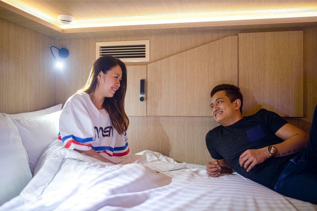 Cube Boutique Capsule Hotel At Kampong Glam 2* Singapore