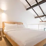 South Buona Vista Loft Studio Suites Serviced Apartment