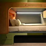 Dream Chaser Boutique Capsule Hotel