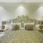 Luxury 3Bd Apt St