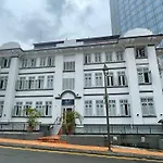 36 Club St Residence