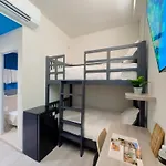 Coliwoo Hotel Pasir Panjang - Coliving