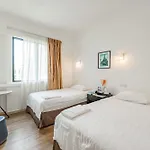 Gostay Hotel