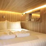Cube Boutique Capsule Hotel