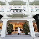 New Majestic Hotel