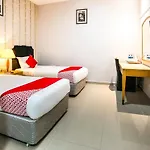 Oyo 104 Pegasus Hotel