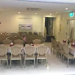 Jayleen Clarke Quay Hotel