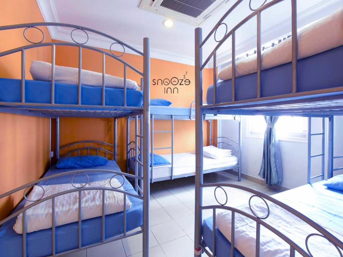 Hostel Snooze @dickson Road *