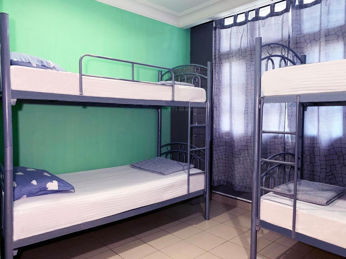 Snooze @dickson Road Hostel *