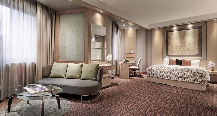 M Centre Hotel 5*