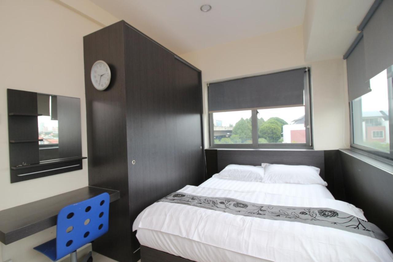 Jjh Serviced Near Serangoon Mrt Aparthotel Singapore