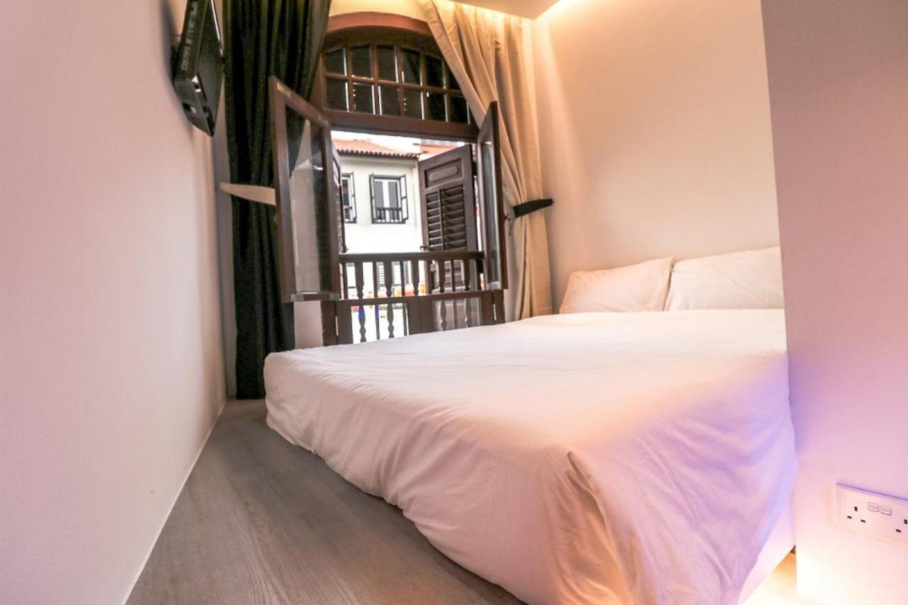 Calmo Chinatown Hotel Singapore