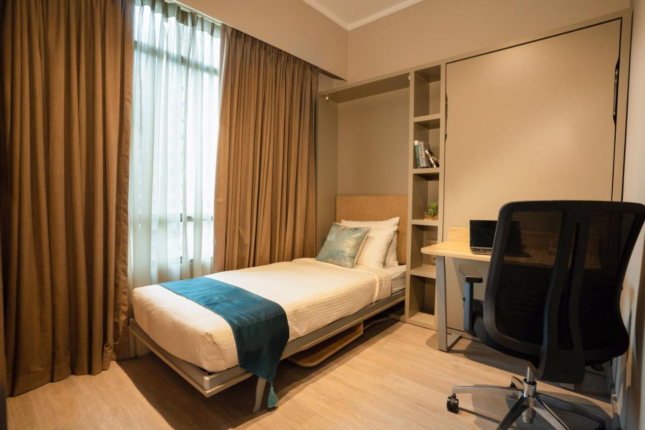 Aparthotel Great World Residences 4*