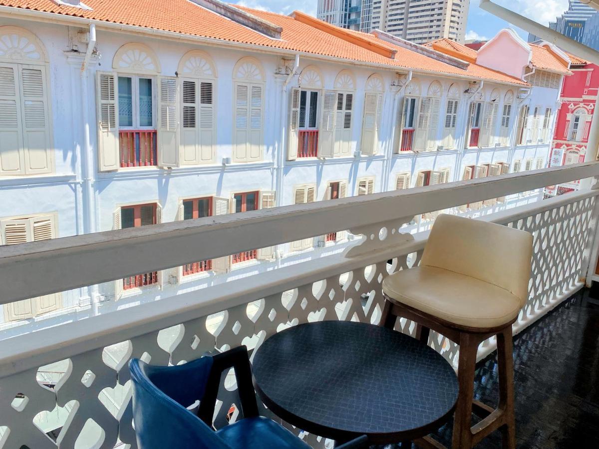 Calmo Chinatown Hotel