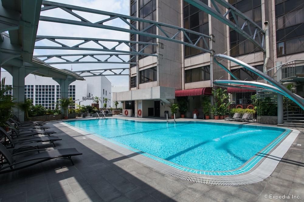 Furama Centre 4* Singapore