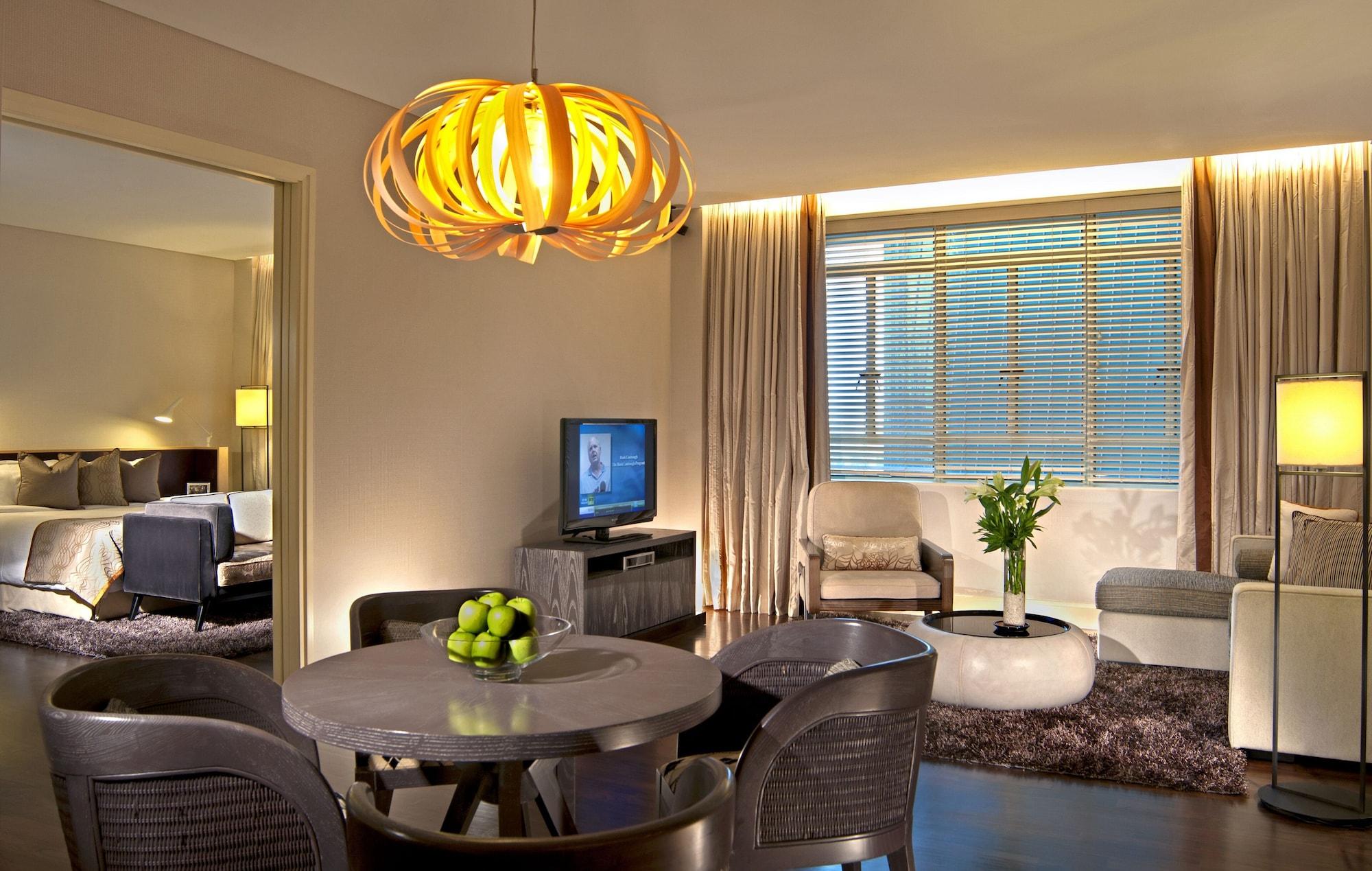 Ascott Raffles Place 5*