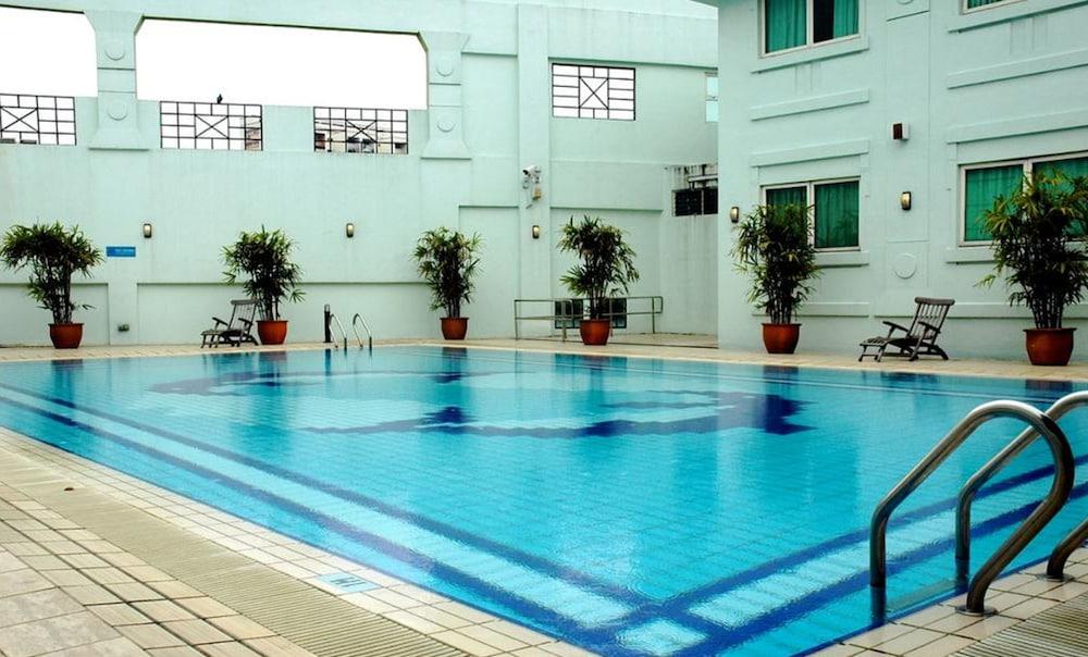 Classic By Venue Hotel