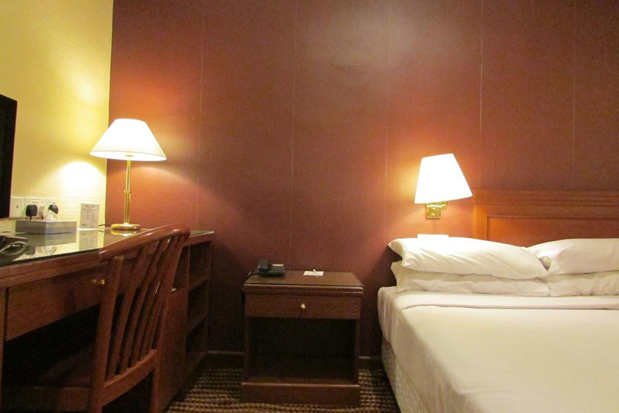 Hotel Oxford 3*