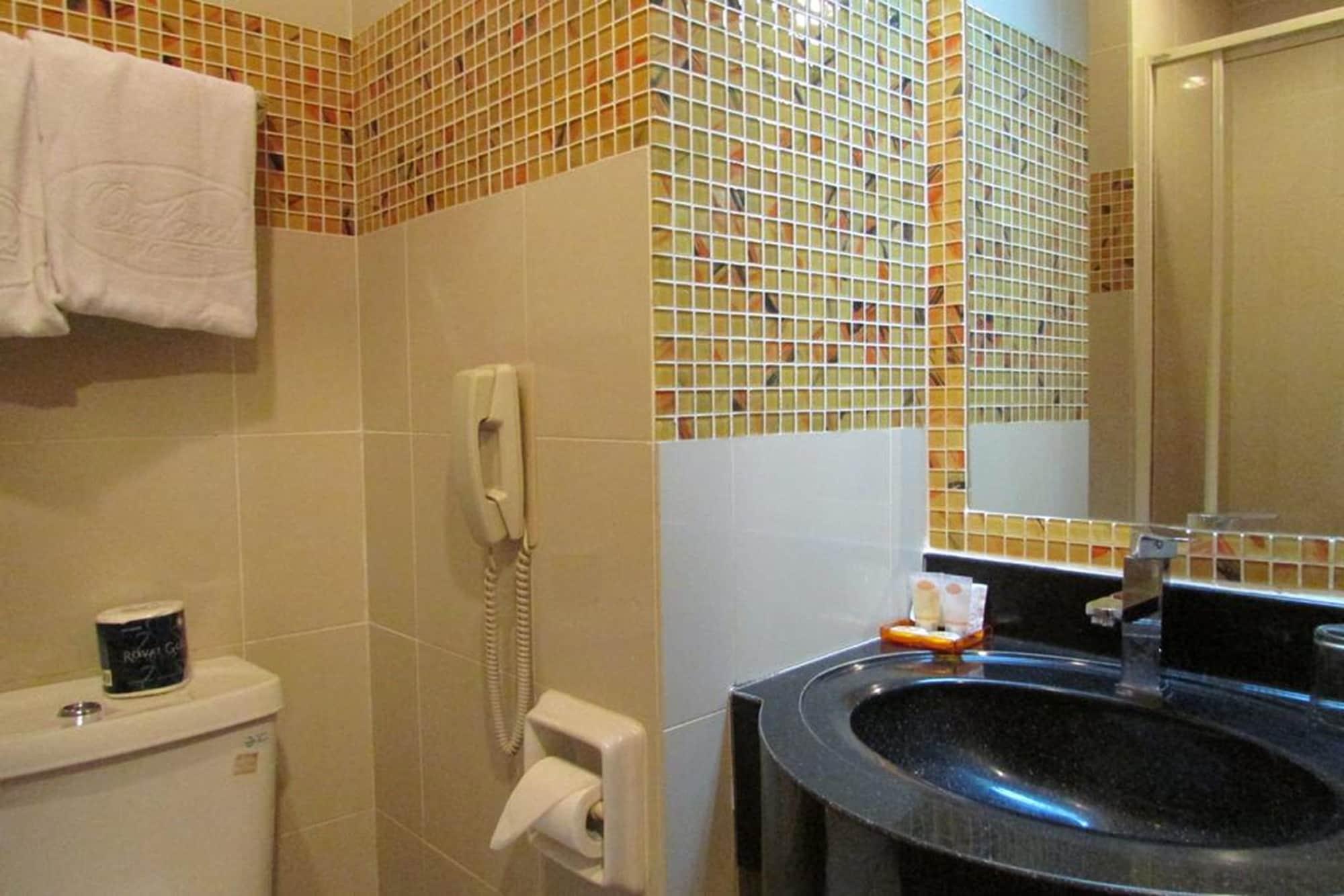 Hotel Oxford 3*