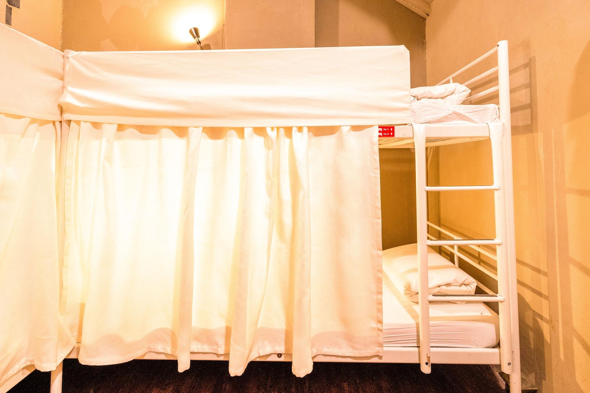 Hostel Beds & Dreams Singapore