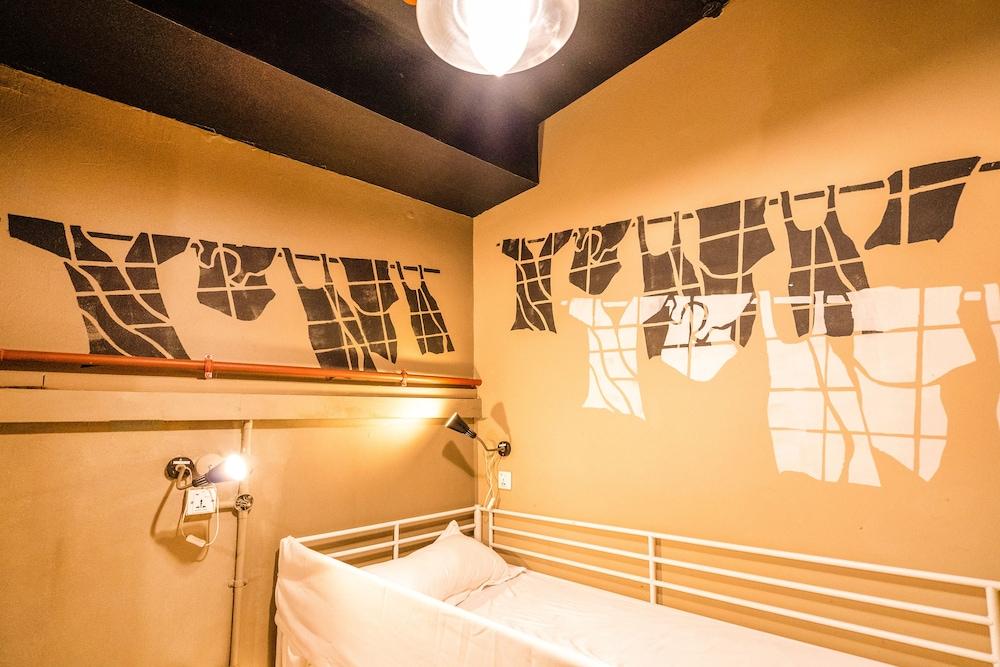 Beds & Dreams * Singapore