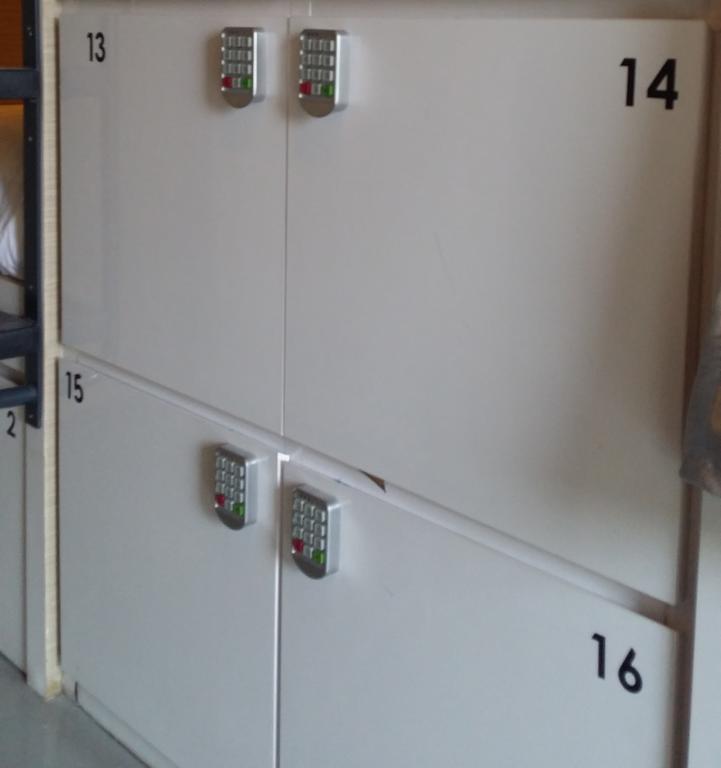 Capsule hotel K2 *