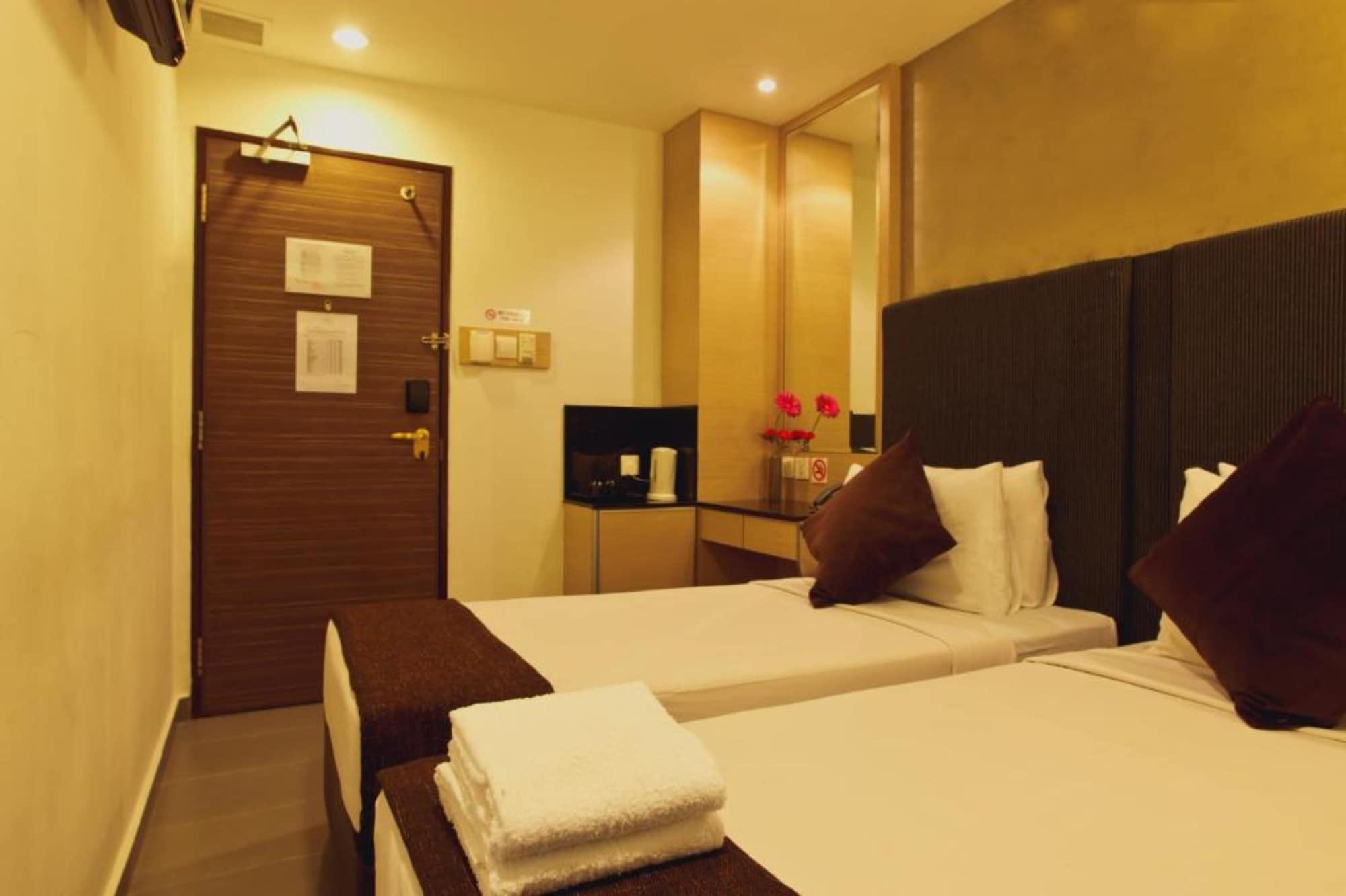 Lion Peak Bugis 3*