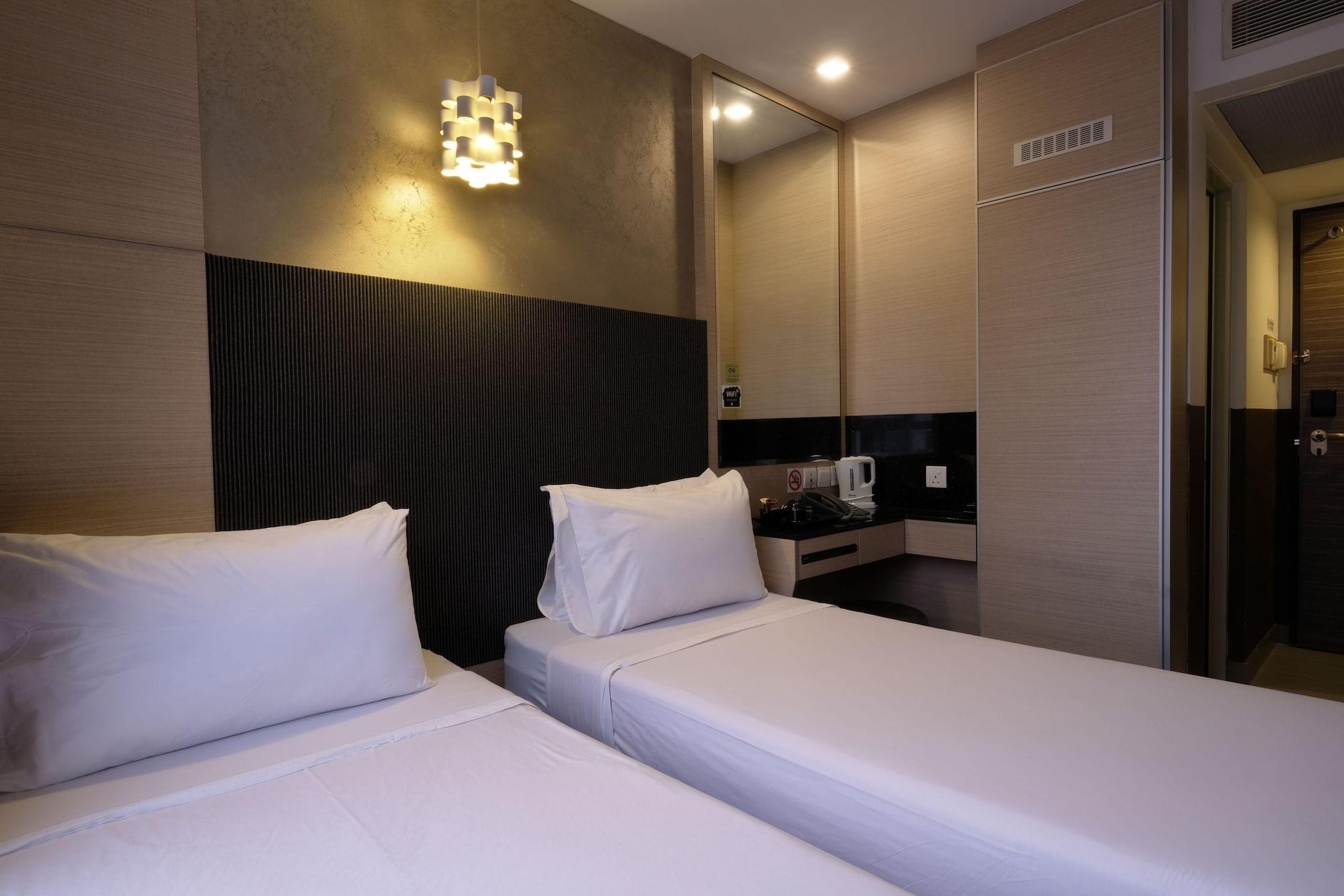 Lion Peak Bugis