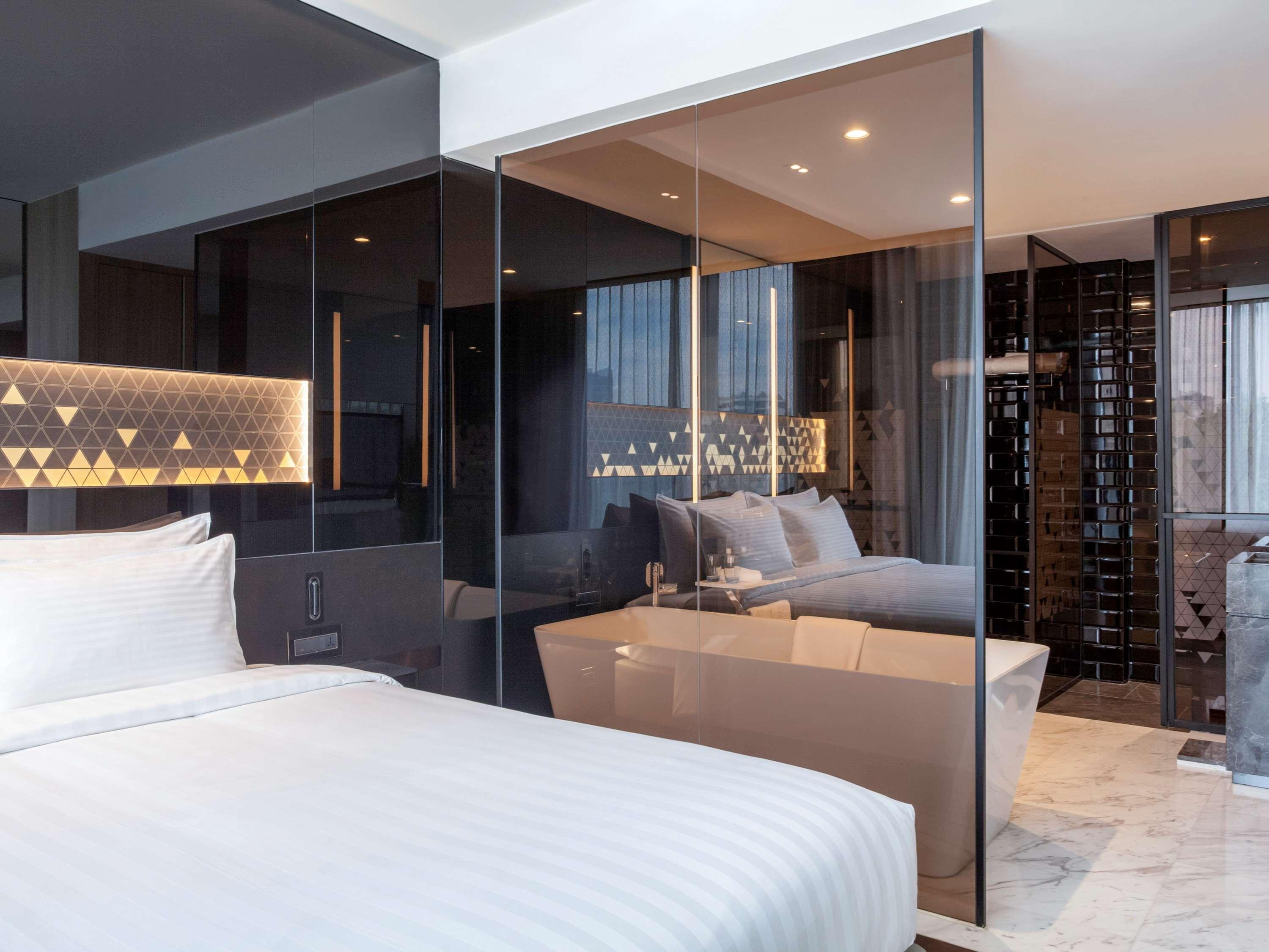 Hotel Novotel On Stevens 4*