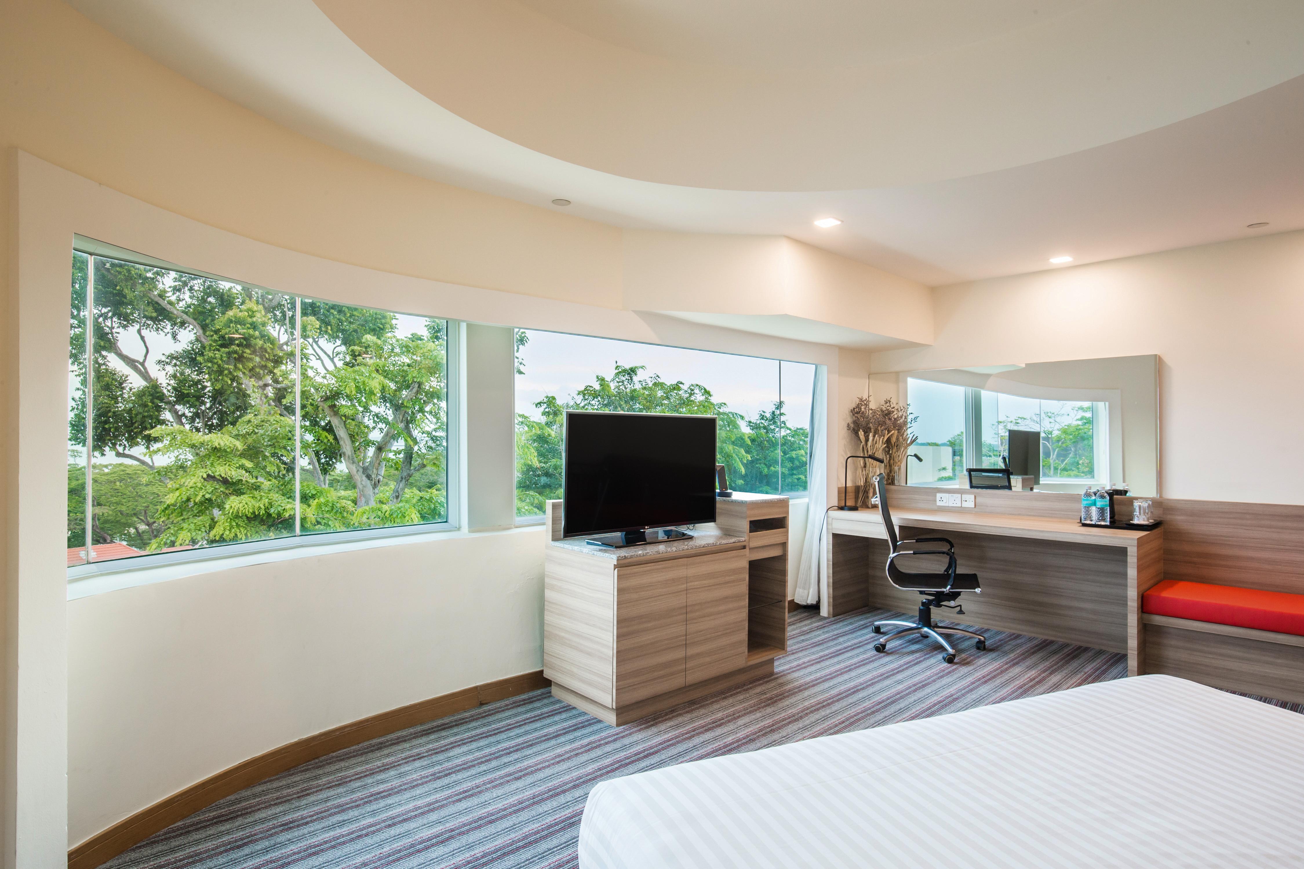 Hotel Village Changi By Far East Hospitality 4*