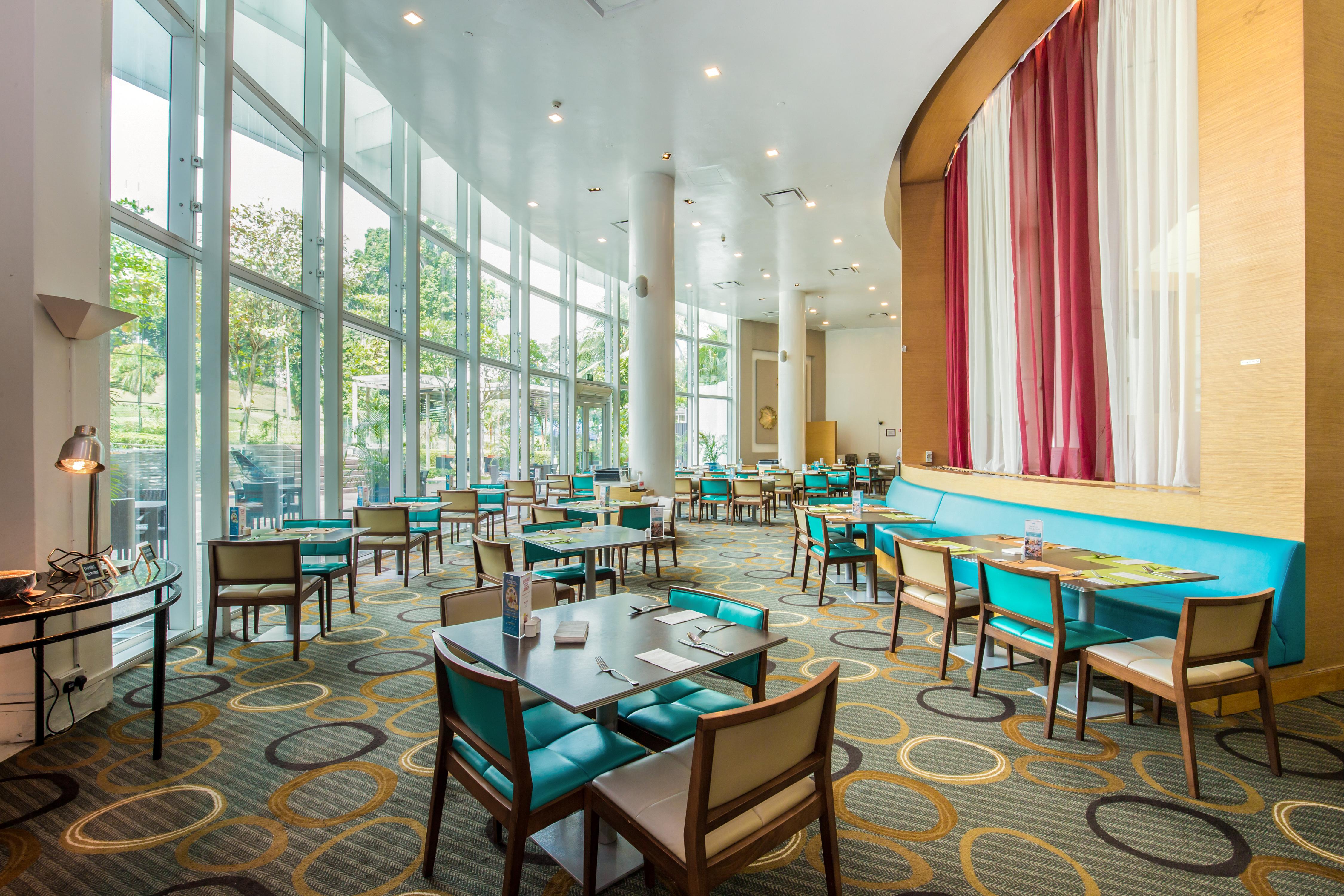 Hotel Village Changi By Far East Hospitality 4*