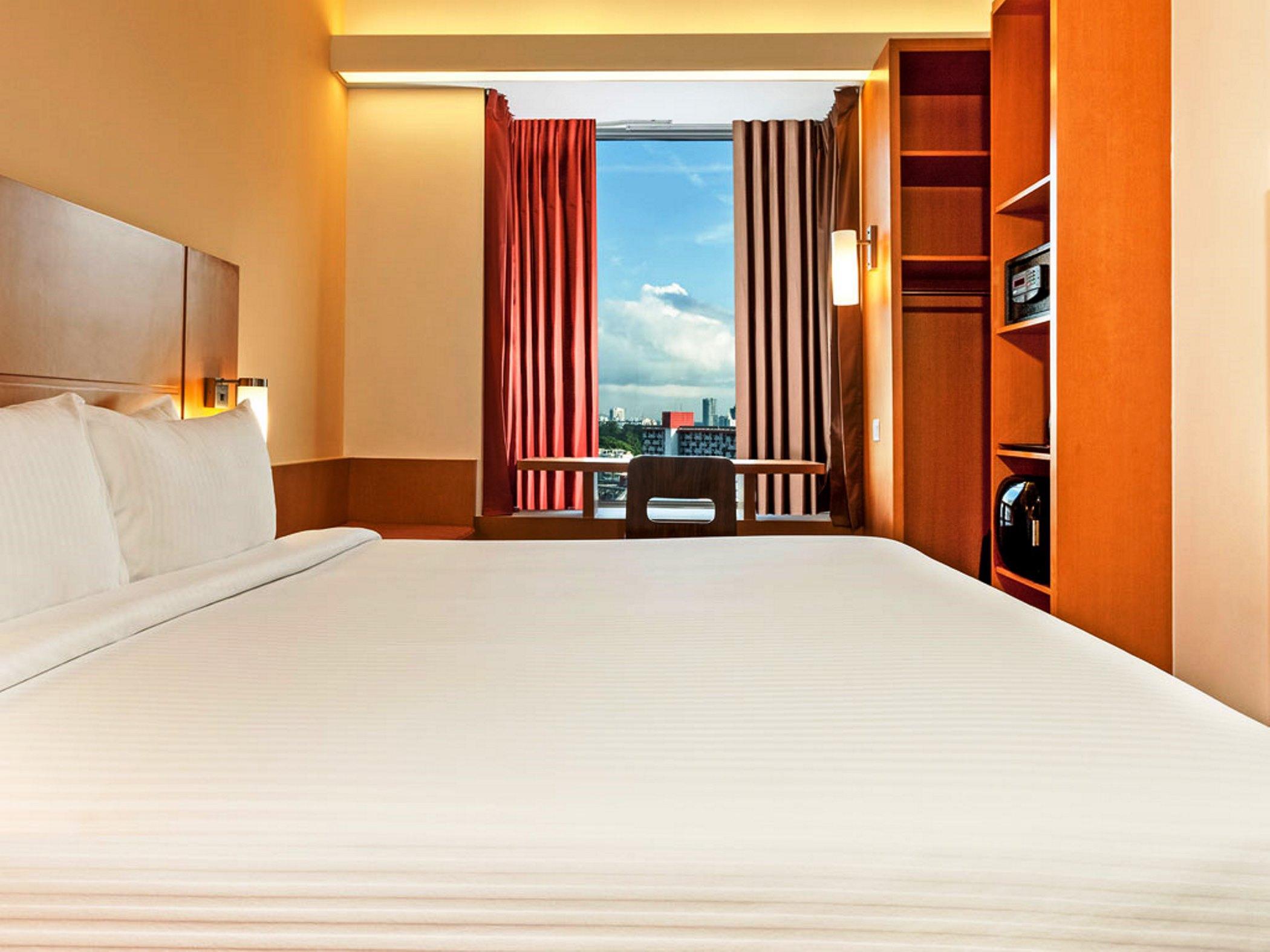 Ibis On Bencoolen - Newly Renovated 4* Singapore