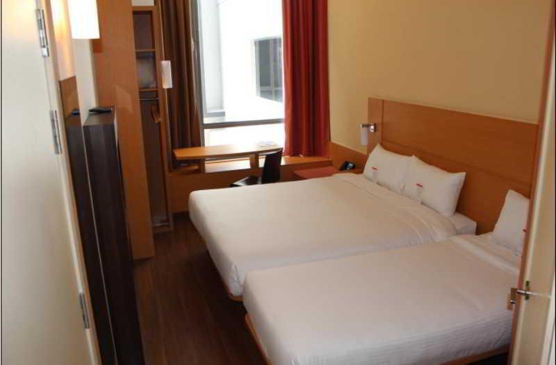 Ibis Novena 3* Singapore