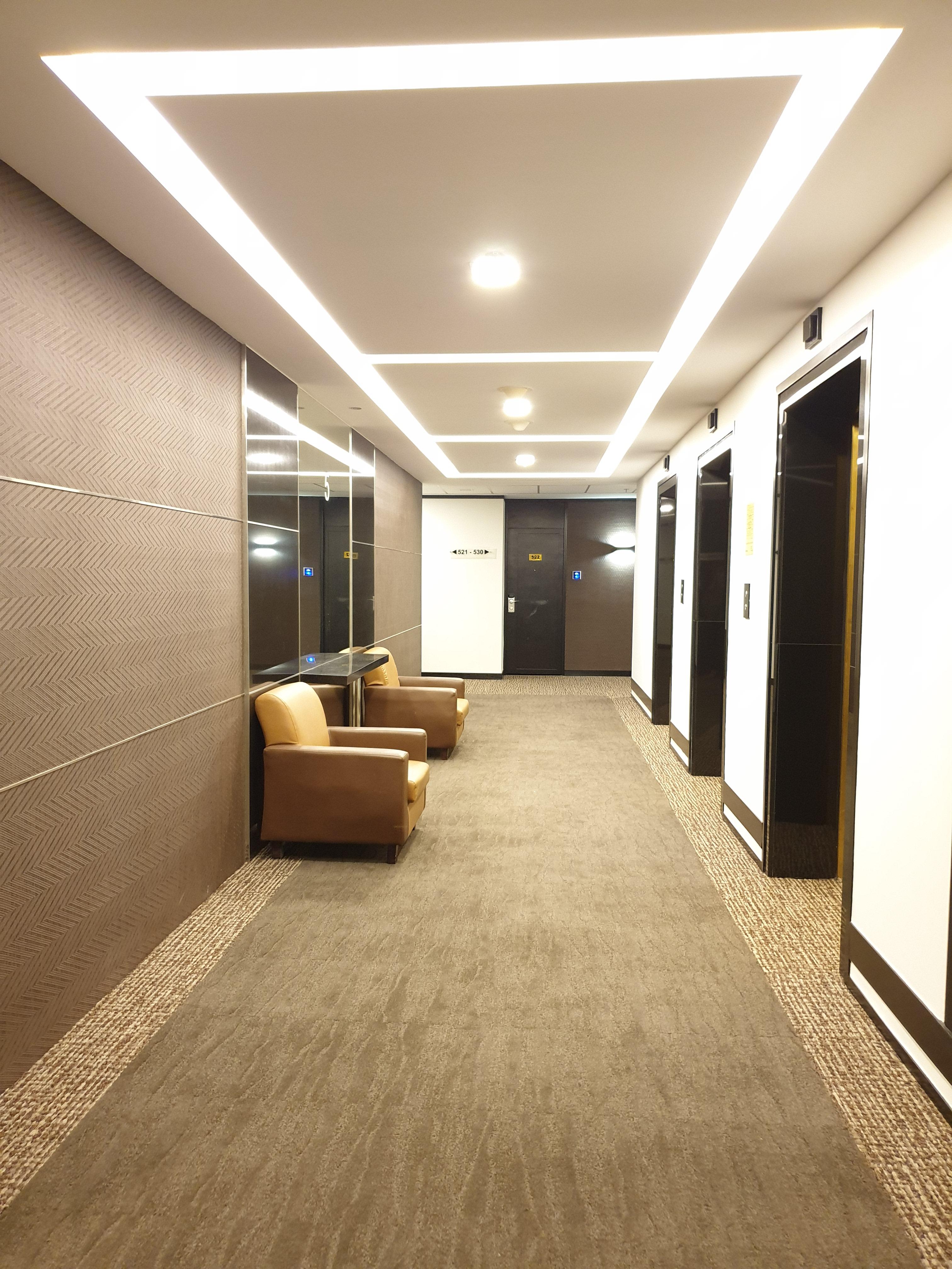 Hotel Royal Queens Singapore