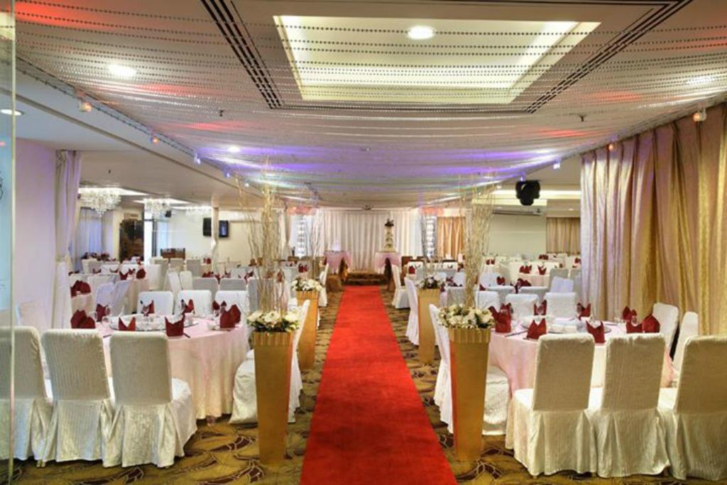 Hotel Royal Queens