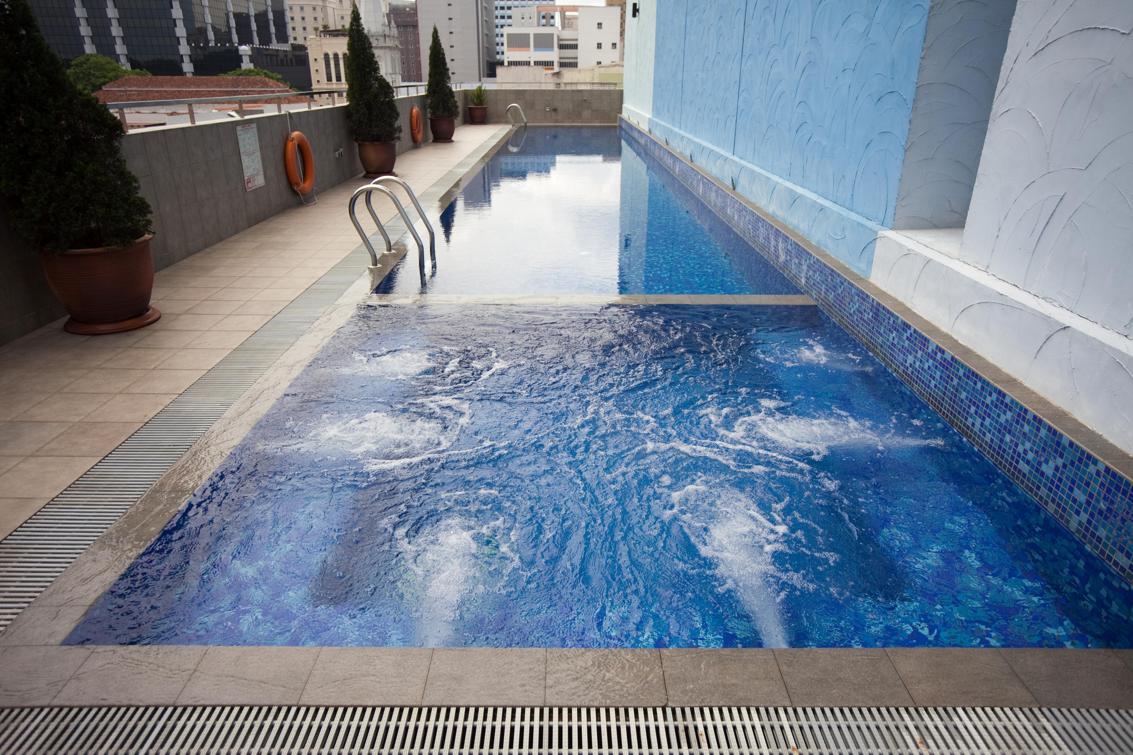 Royal Queens 4* Singapore