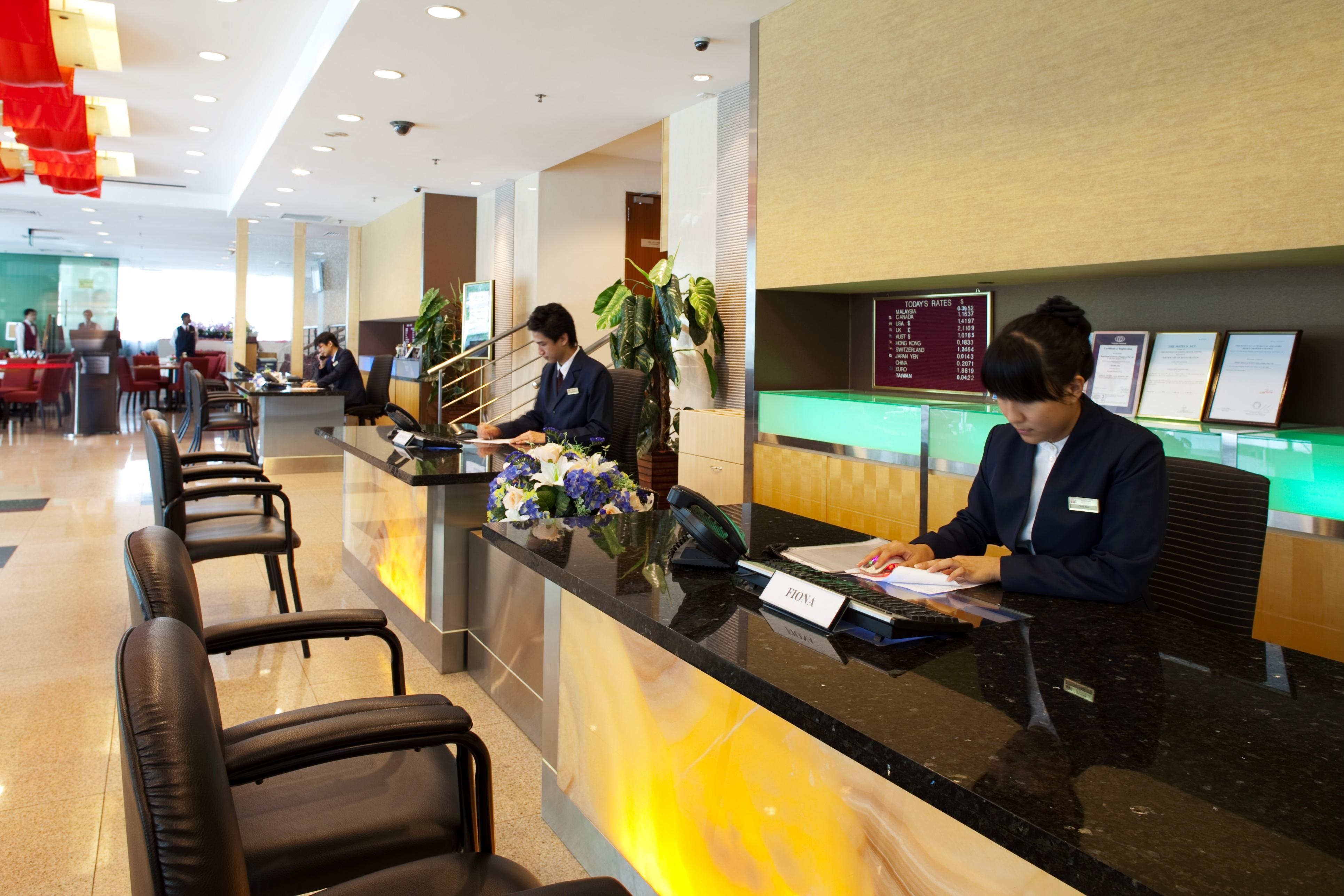 Hotel Royal Queens Singapore
