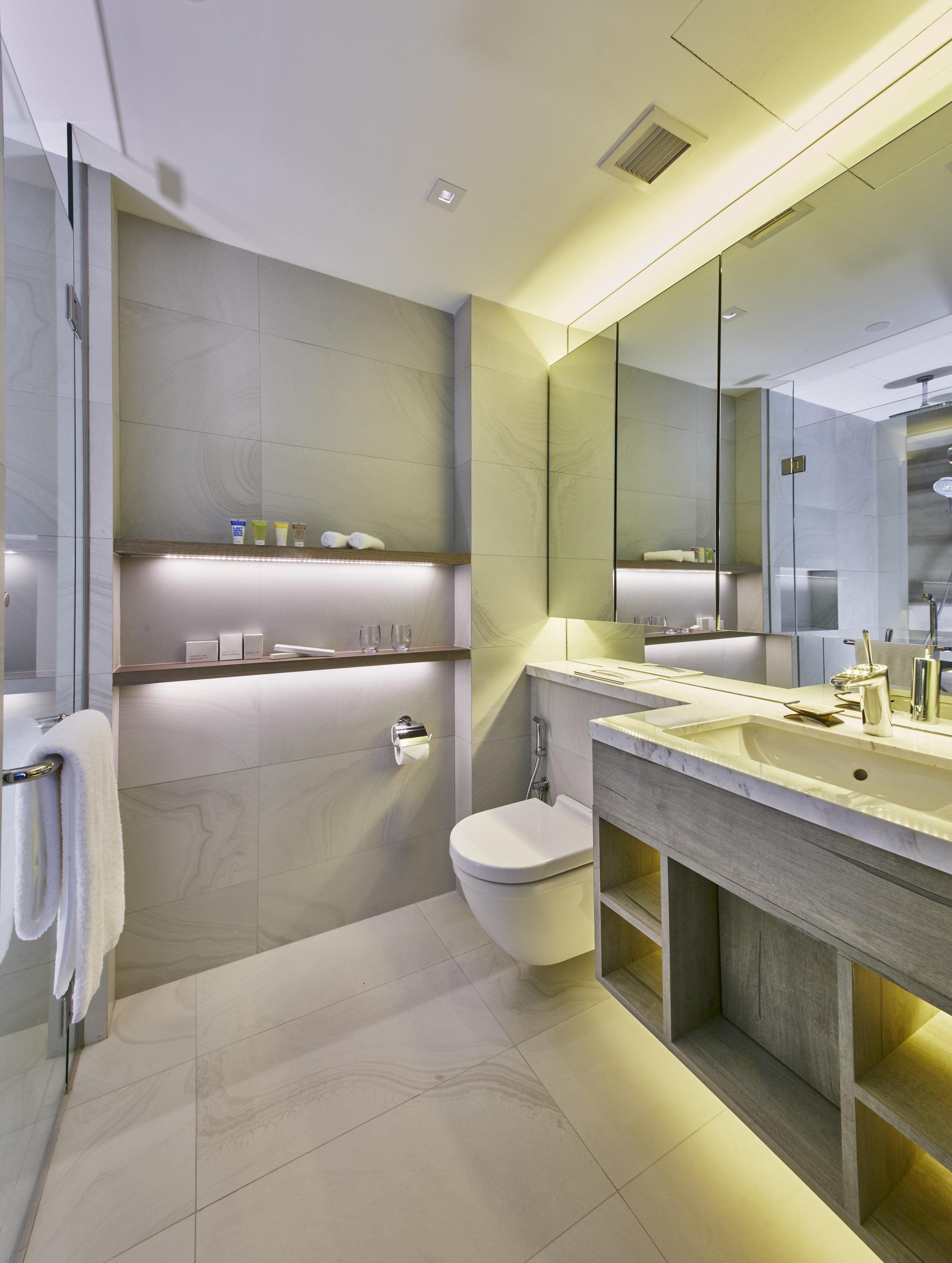 Oakwood Aparthotel 5*
