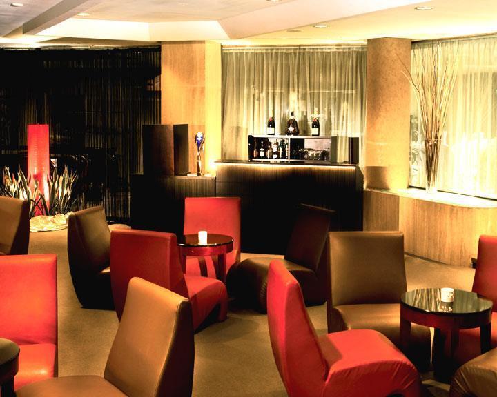 Hotel Furama Centre 4*