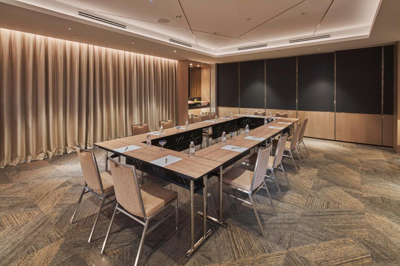 Aparthotel Orchard Grand Court 4*