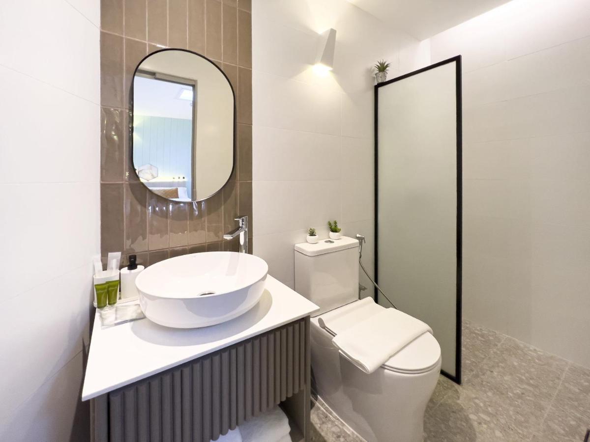 Coliwoo Gayworld - Coliving Hotel 3*