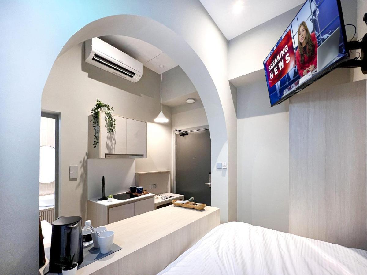 Hotel Coliwoo Gayworld - Coliving Singapore