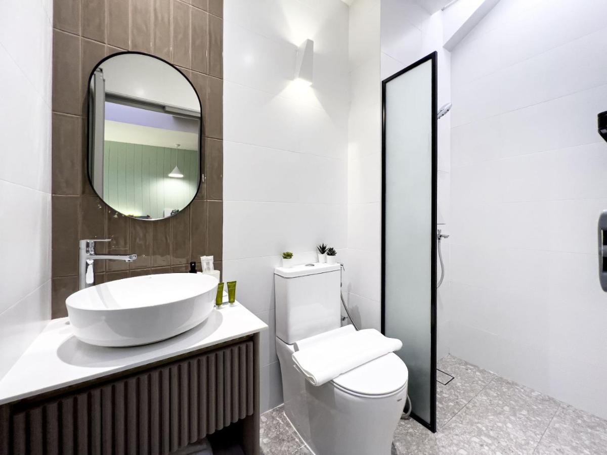 Coliwoo Gayworld - Coliving Hotel 3*