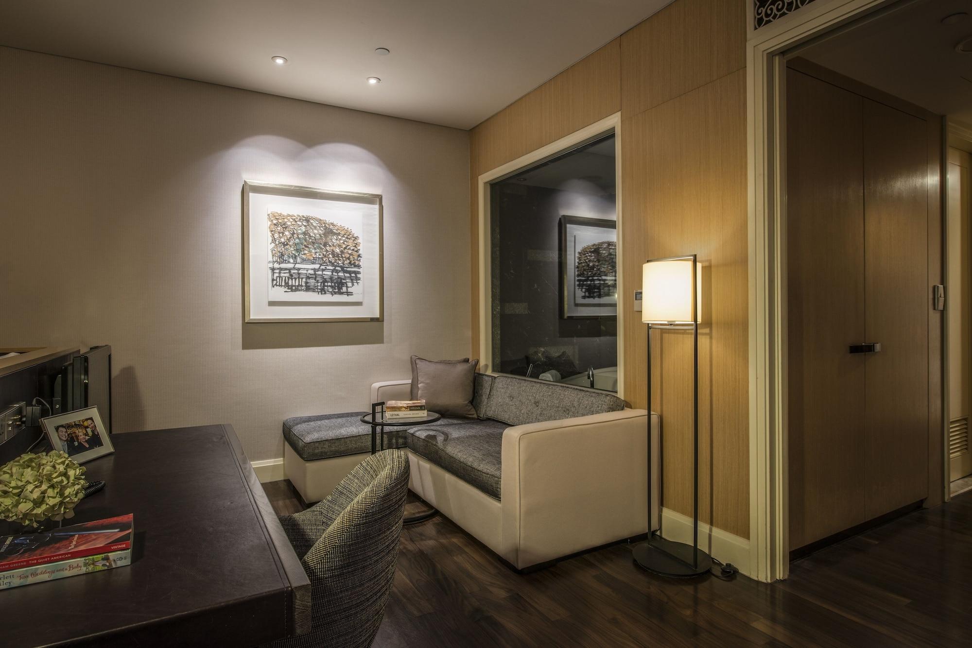 Ascott Raffles Place 5*