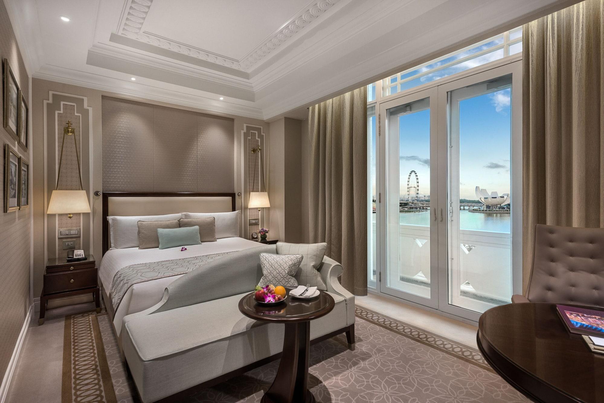 The Fullerton Hotel